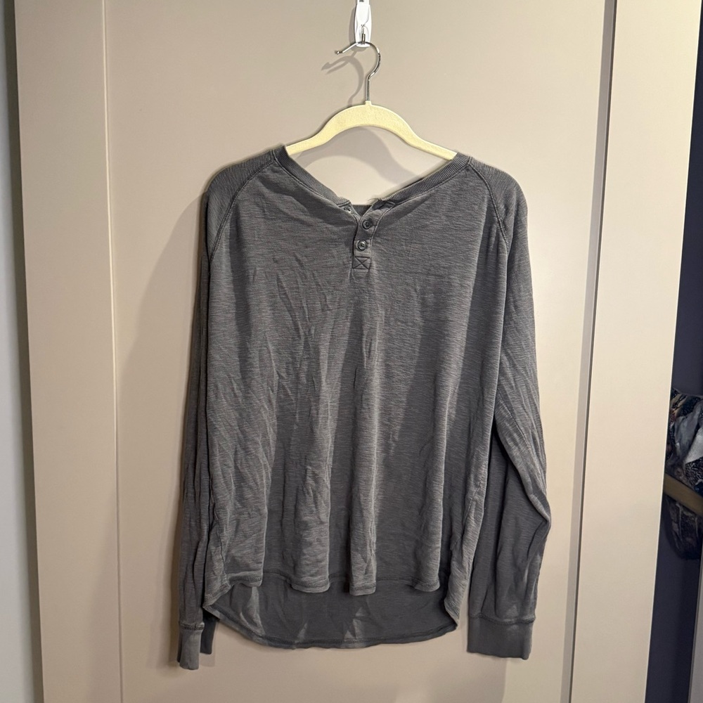 Mossimo Supply Co. Charcoal Long Sleeve Henley